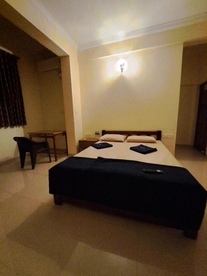 Aparthotel D'souza's